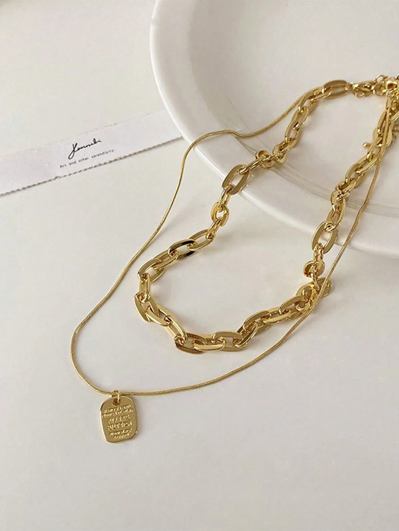 ORLANN – Collier à Pendentif Géométrique