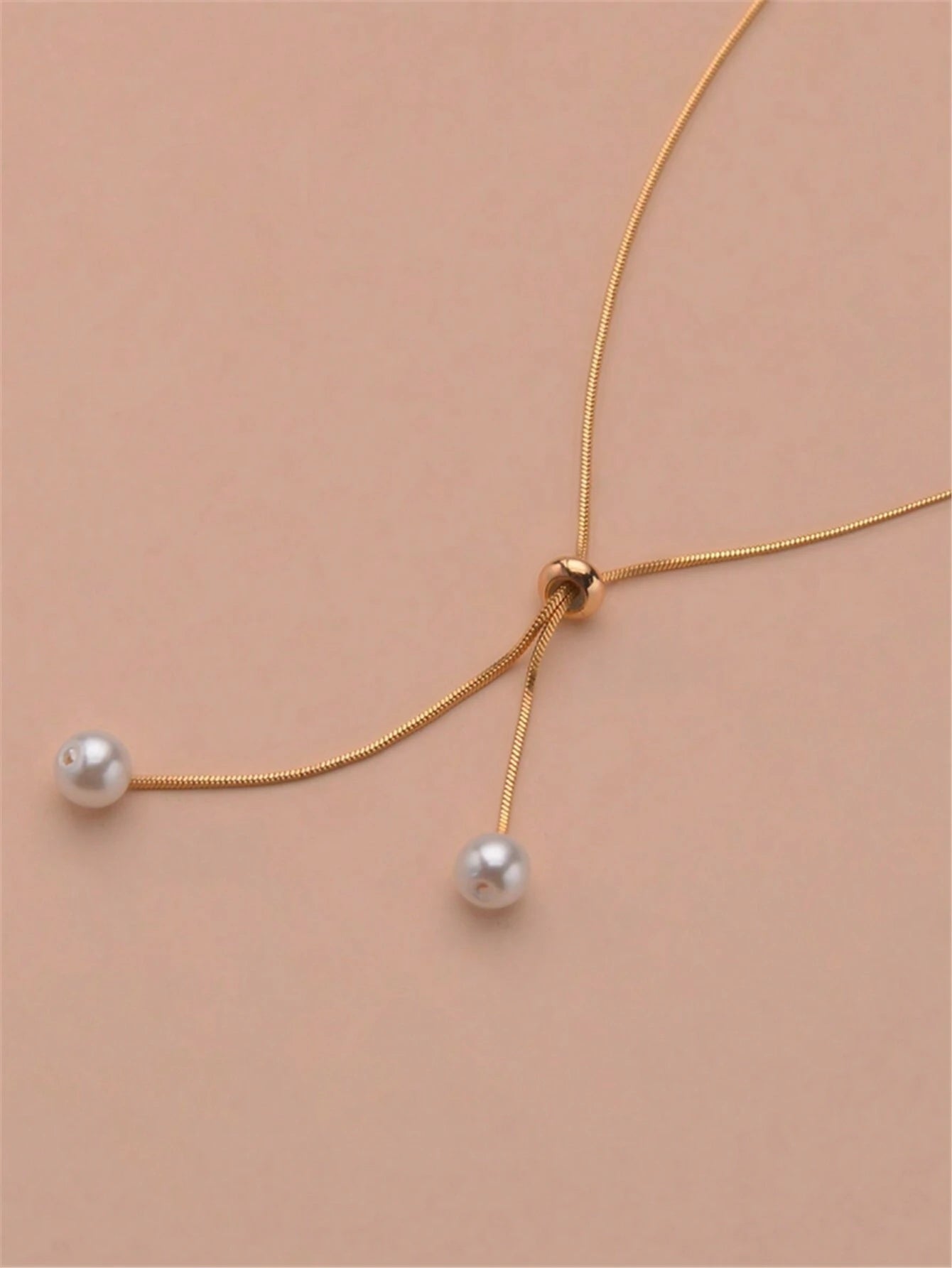 Collier en Perles – Décor Y Lasso