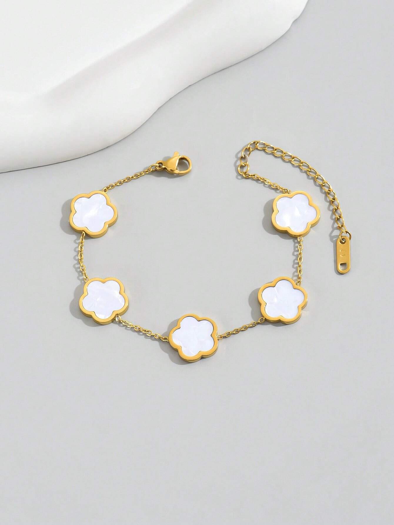 KATY – Bracelet Trèfle "Lucky Blossom"