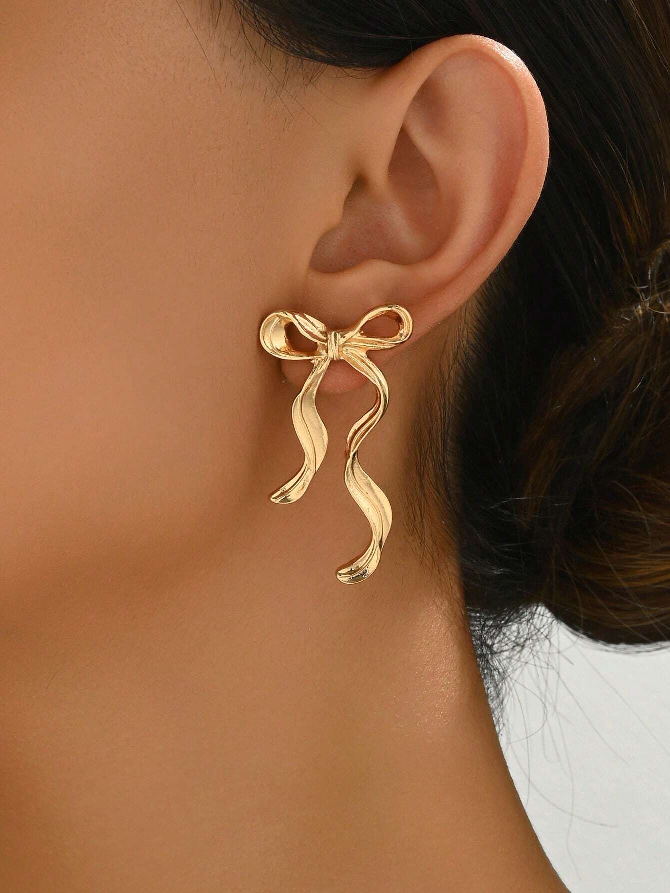 MEILA - Boucles d'Oreilles "Ruban d'Or"