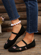 JAYINE  - Ballerines Mary Janes en Maille – Broderies Florales Japonisantes