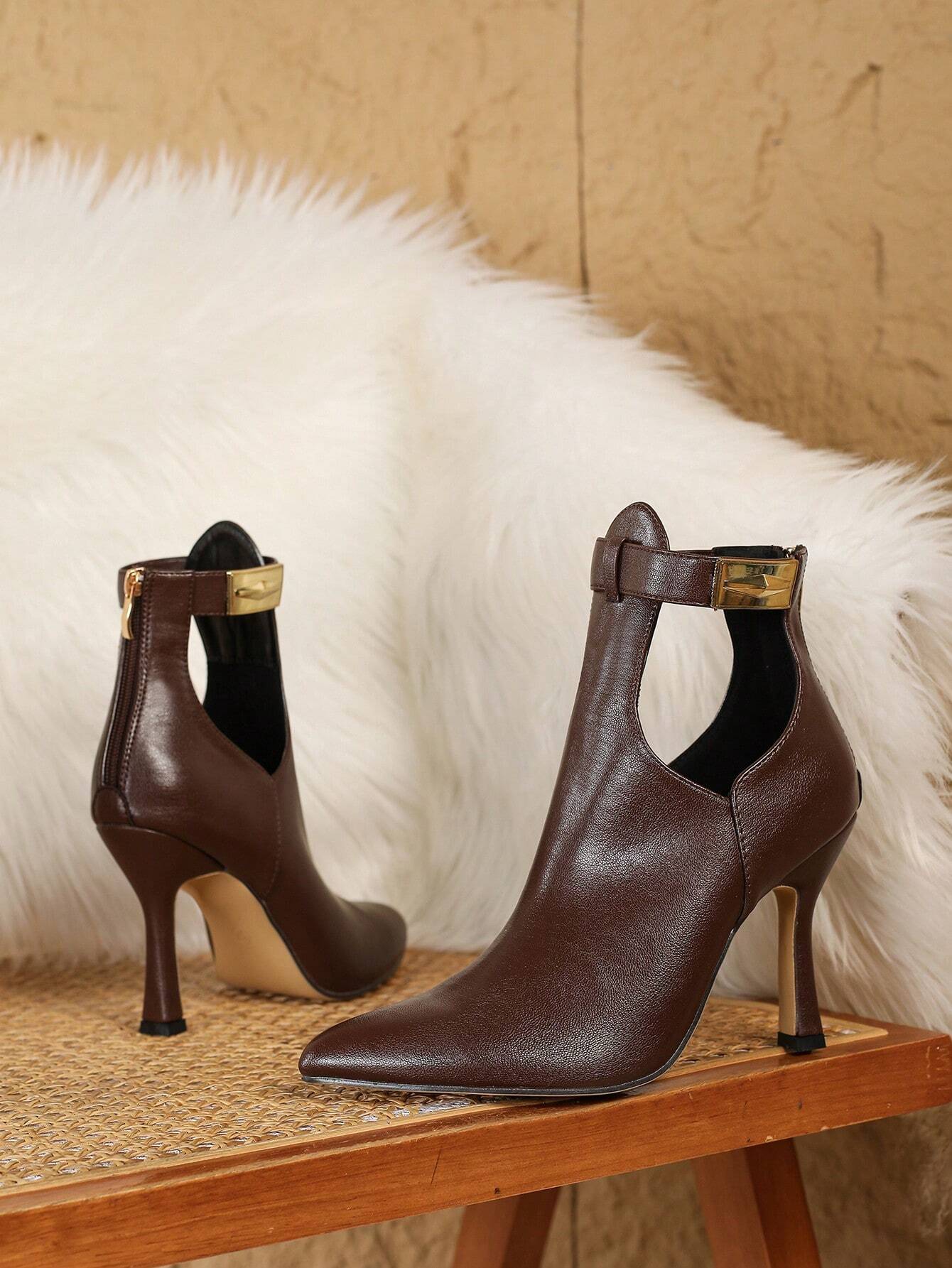 Aveline – Bottines à Bout Pointu - Véluxe - Daily Look