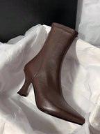 BRITESS – Bottines à Talon Aiguille - Véluxe - Daily Look