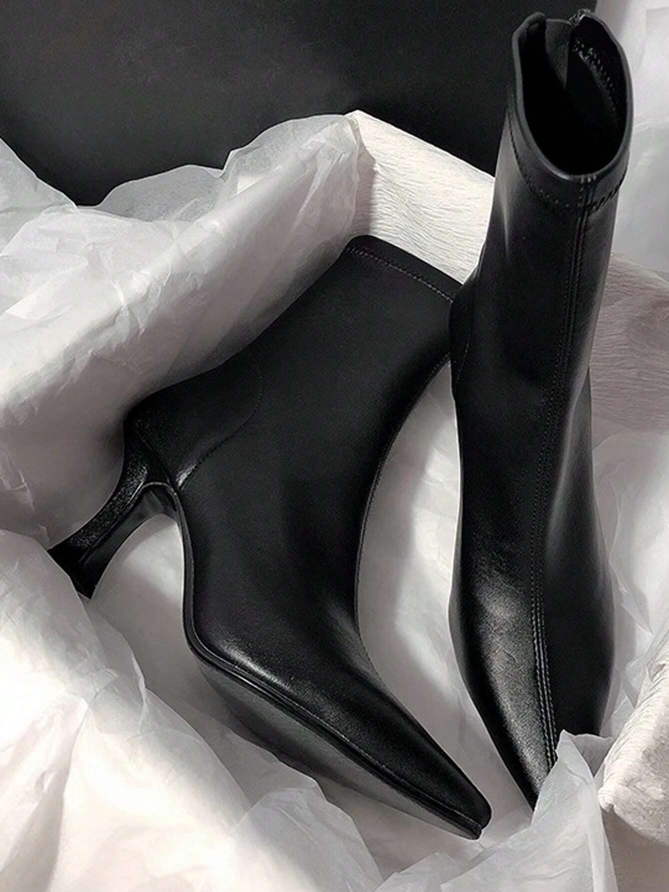 BRITESS – Bottines à Talon Aiguille - Véluxe - Daily Look