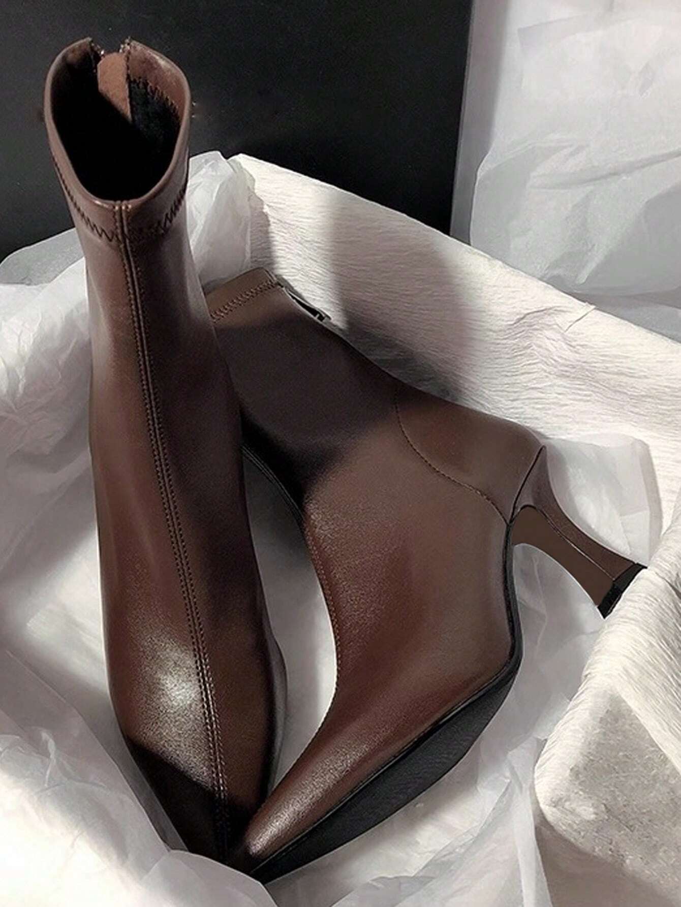 BRITESS – Bottines à Talon Aiguille - Véluxe - Daily Look