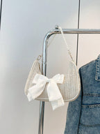 BROAD BAG - Sac à Main en Paille Tressée Nœud Satiné & Anse Perles - Véluxe - Daily Look