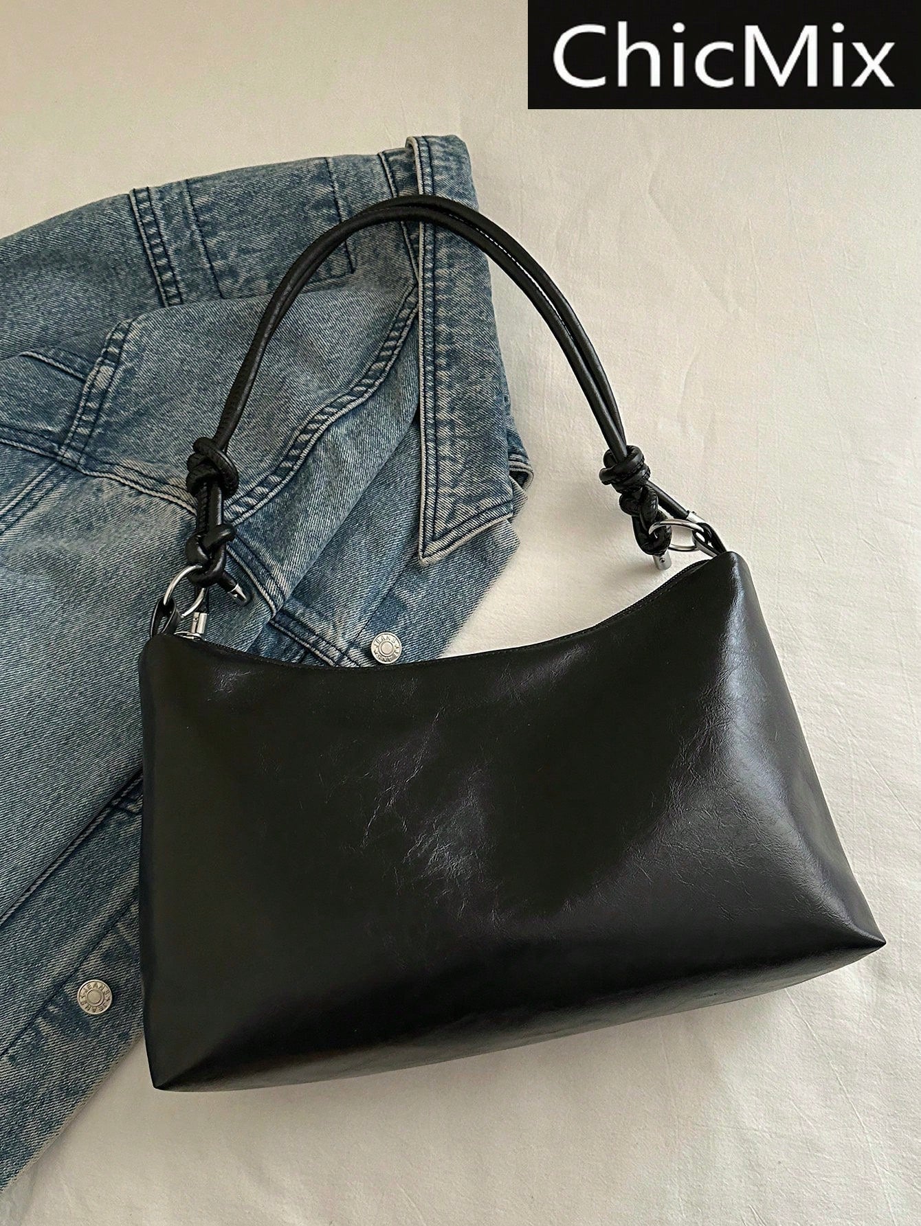 CM BAG - Sac Hobo "Luna" à Anse Nouée - Véluxe - Daily Look