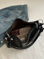 CM BAG - Sac Hobo "Luna" à Anse Nouée - Véluxe - Daily Look
