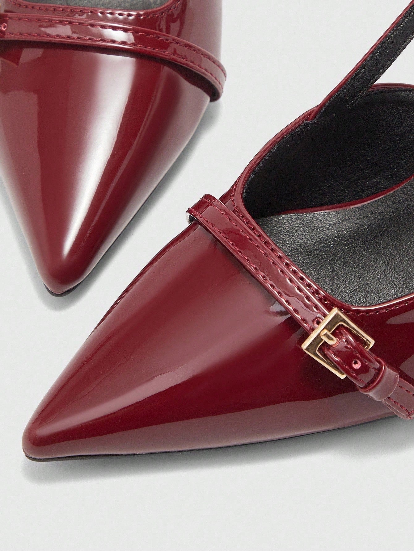 COCO BIZCHIC - Escarpins Slingback "Rubis Éclatant" - Véluxe - Daily Look