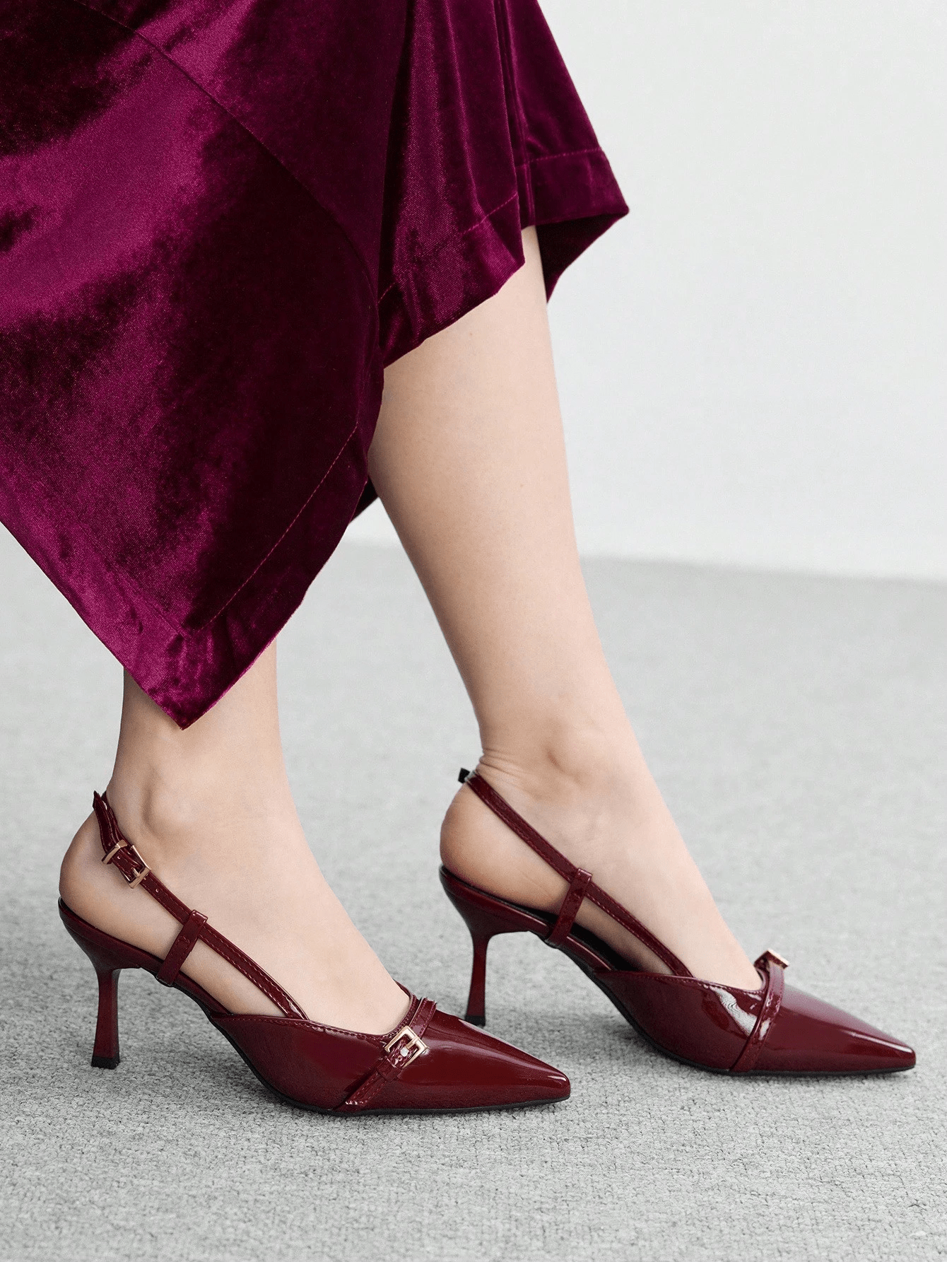 COCO BIZCHIC - Escarpins Slingback "Rubis Éclatant" - Véluxe - Daily Look