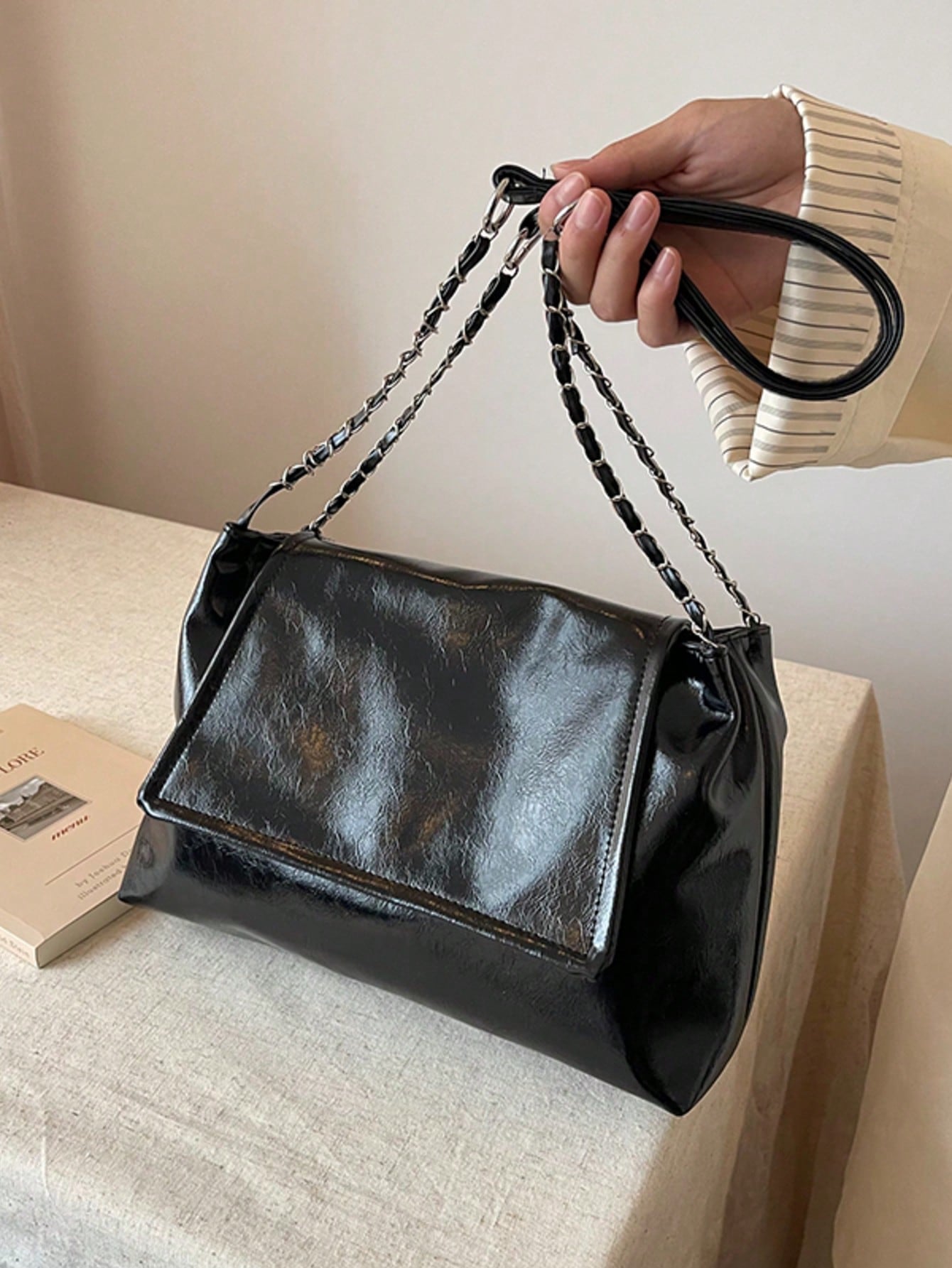 DAUGHTER G - Sac "Midnight Gloss" – L'Icône Rock & Chic - Véluxe - Daily Look