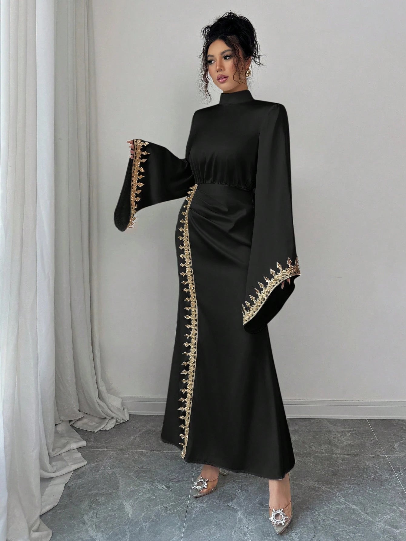 ELENZGA – Robe d'Hôtesse Élite - Véluxe - Daily Look