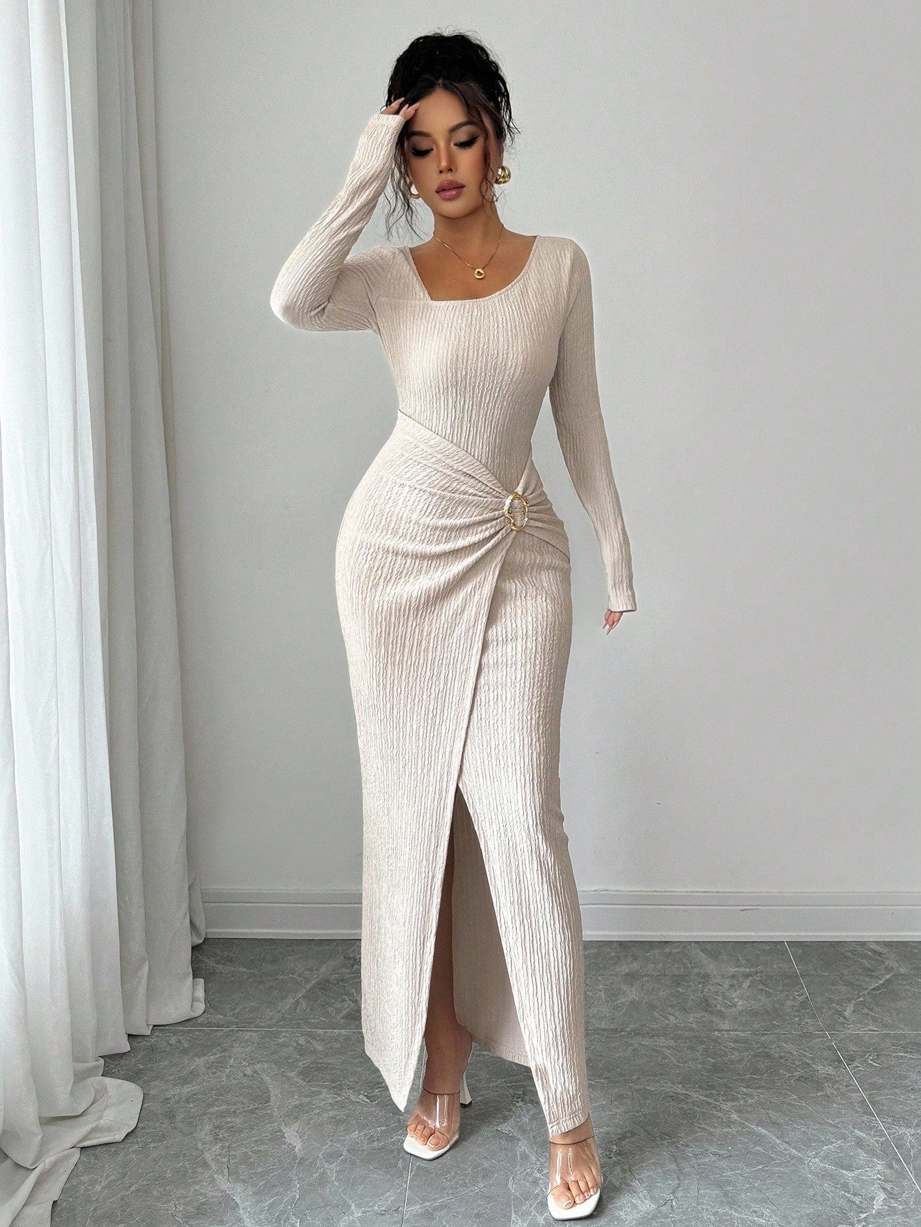 ELENZGA– Robe Maille Asymétrique - Véluxe - Daily Look