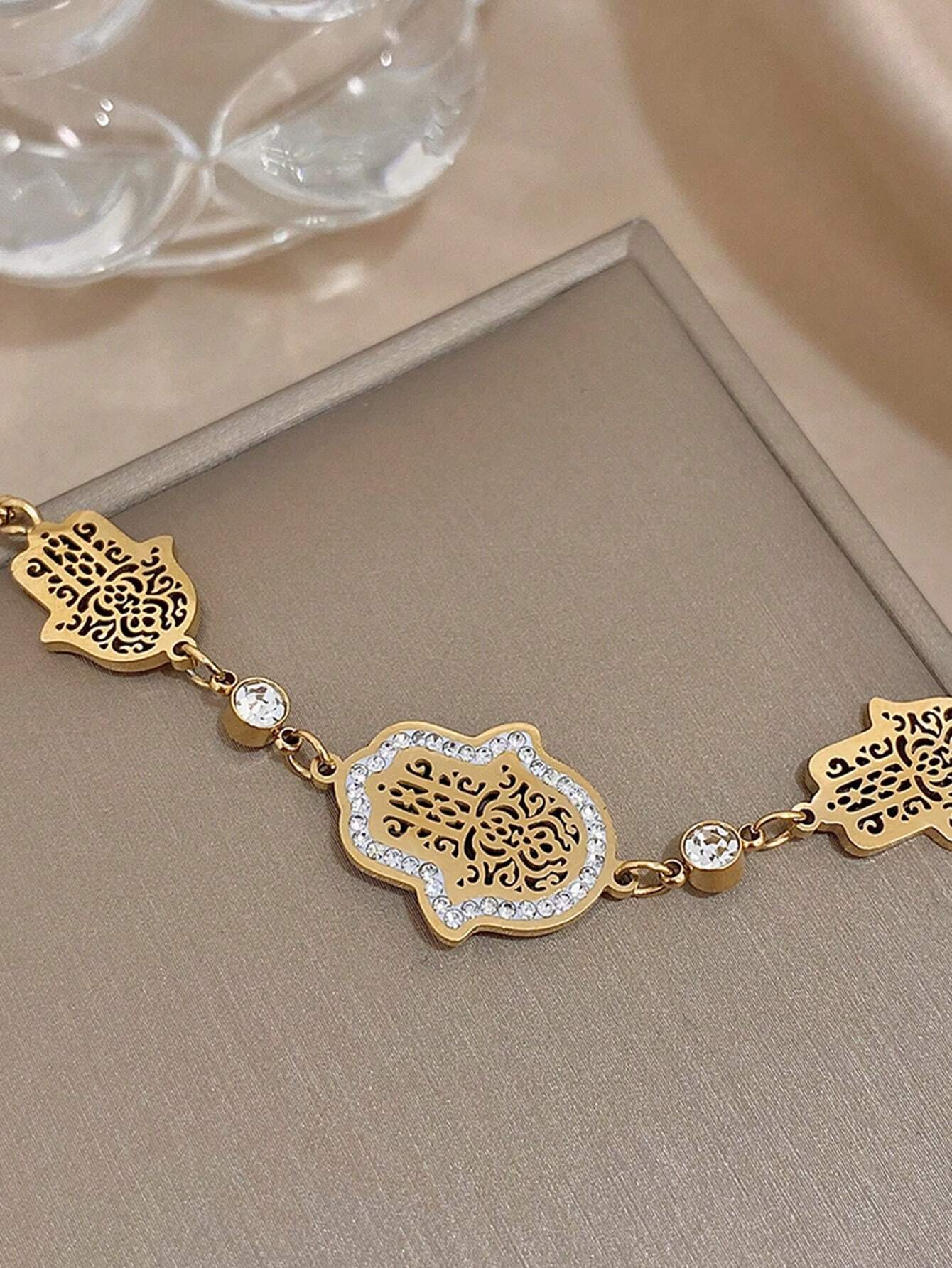 HOTTO – Bracelet "Main de Fatima" Éclat Royal - Véluxe - Daily Look