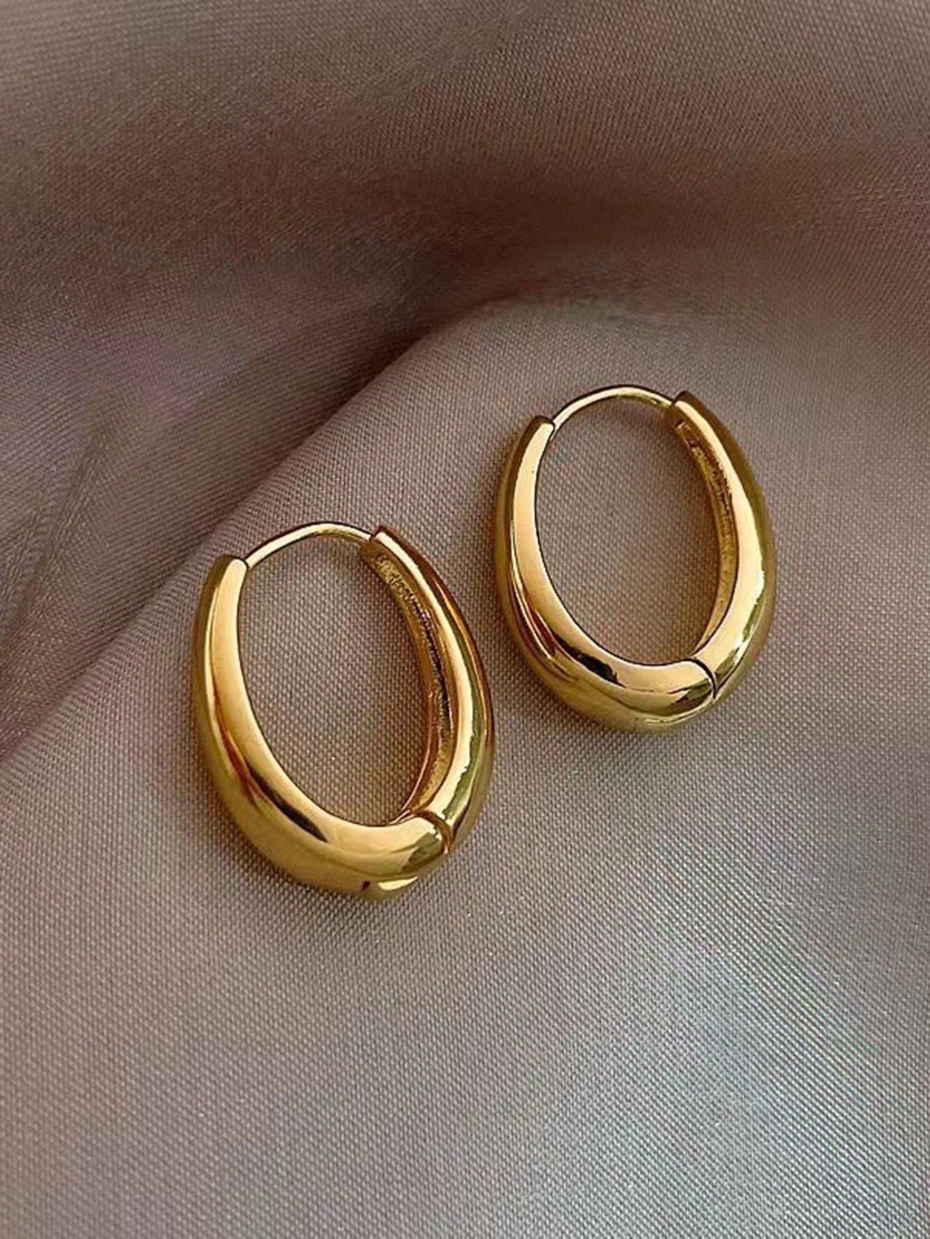 LIORA J - 5 Paires Boucles d’Oreilles "Éclat Perlé & Or" - Véluxe - Daily Look