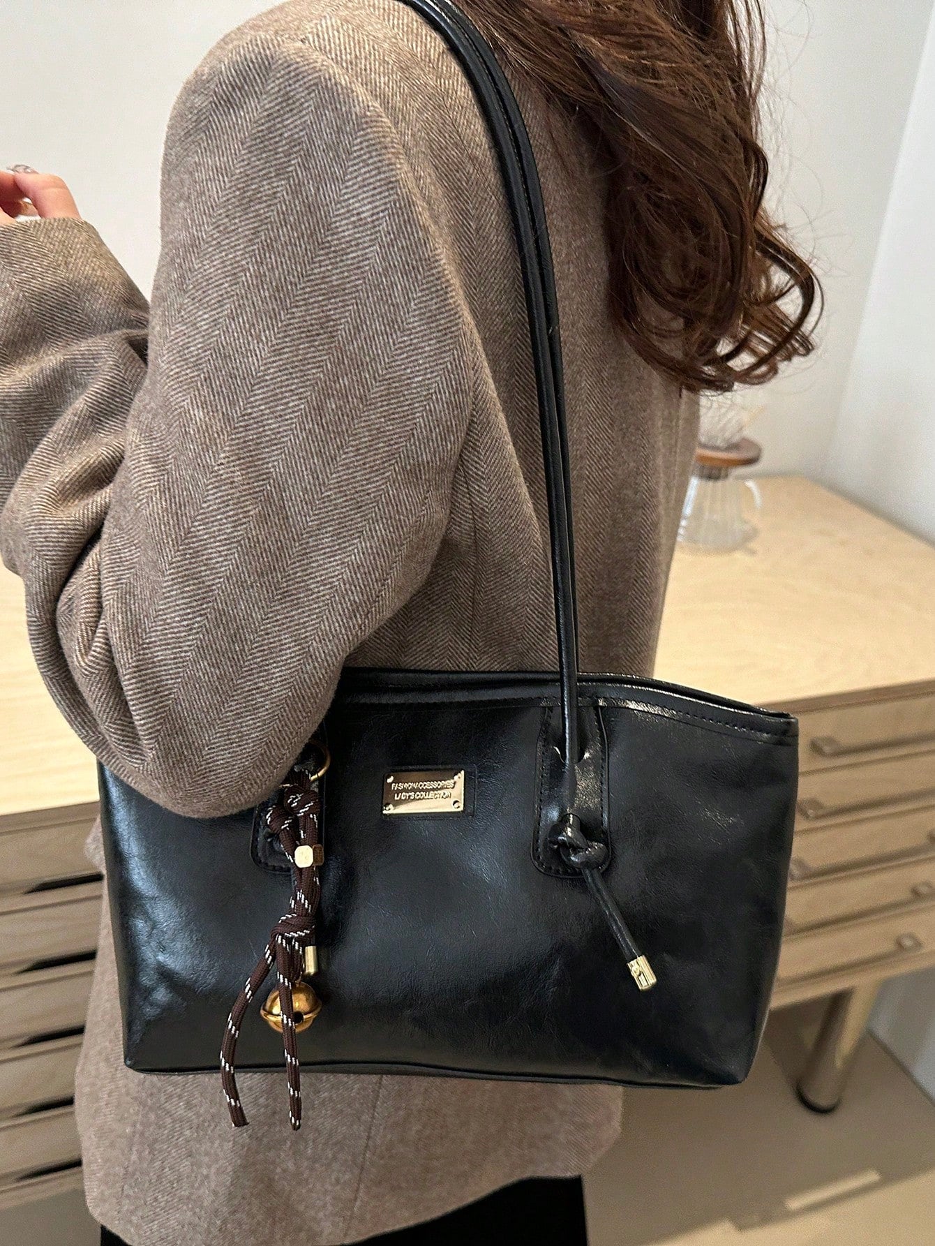 MG GIRL - Sac "Vintage Charm" avec Pendentif - Véluxe - Daily Look