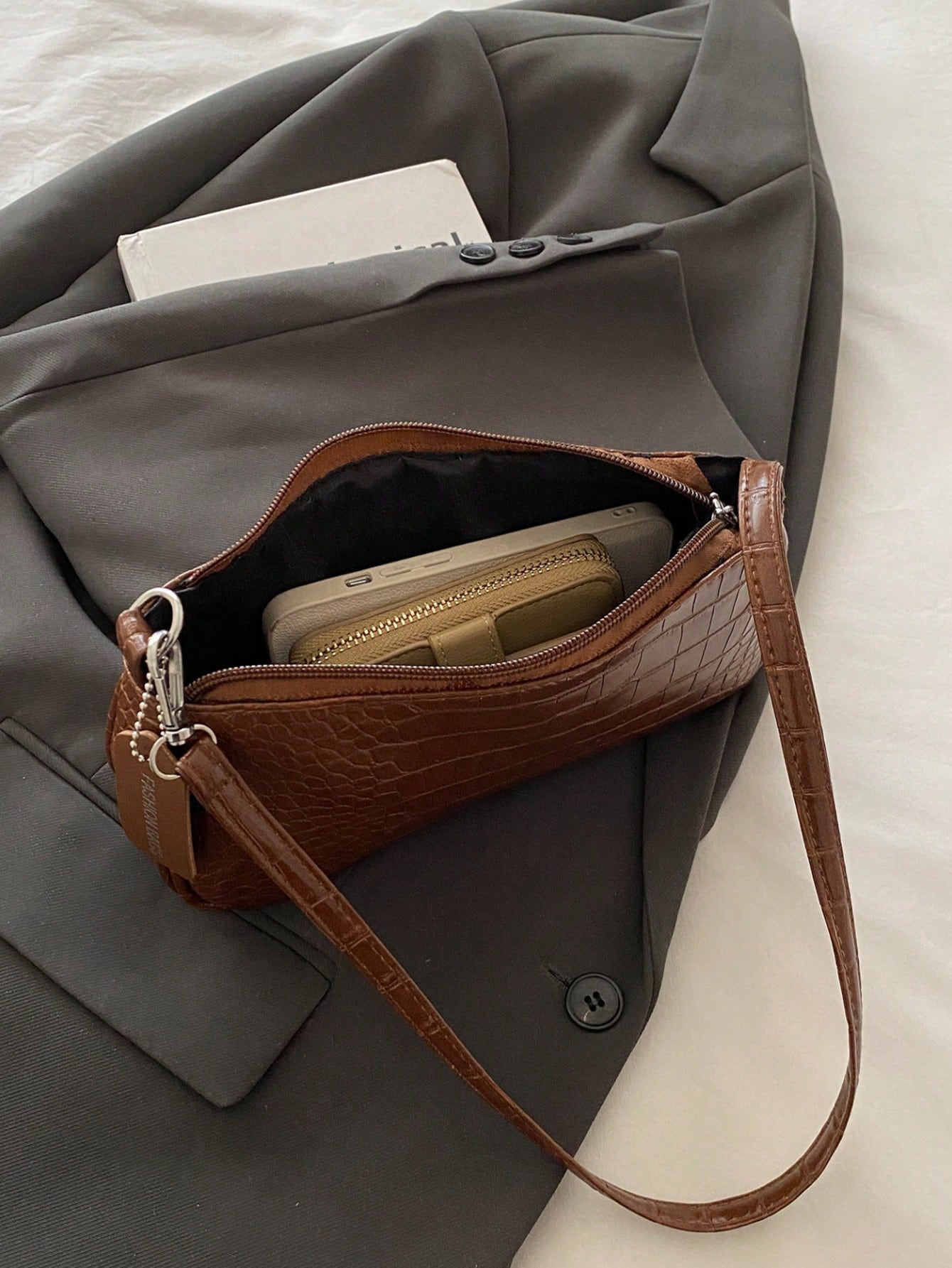 MYSTI V - Sac Baguette "City Chic" - Véluxe - Daily Look