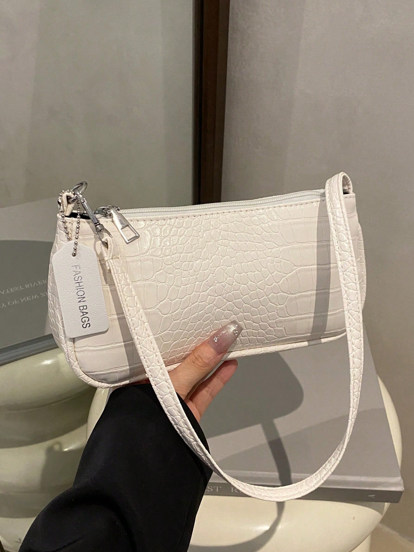 MYSTI V - Sac Baguette "City Chic" - Véluxe - Daily Look