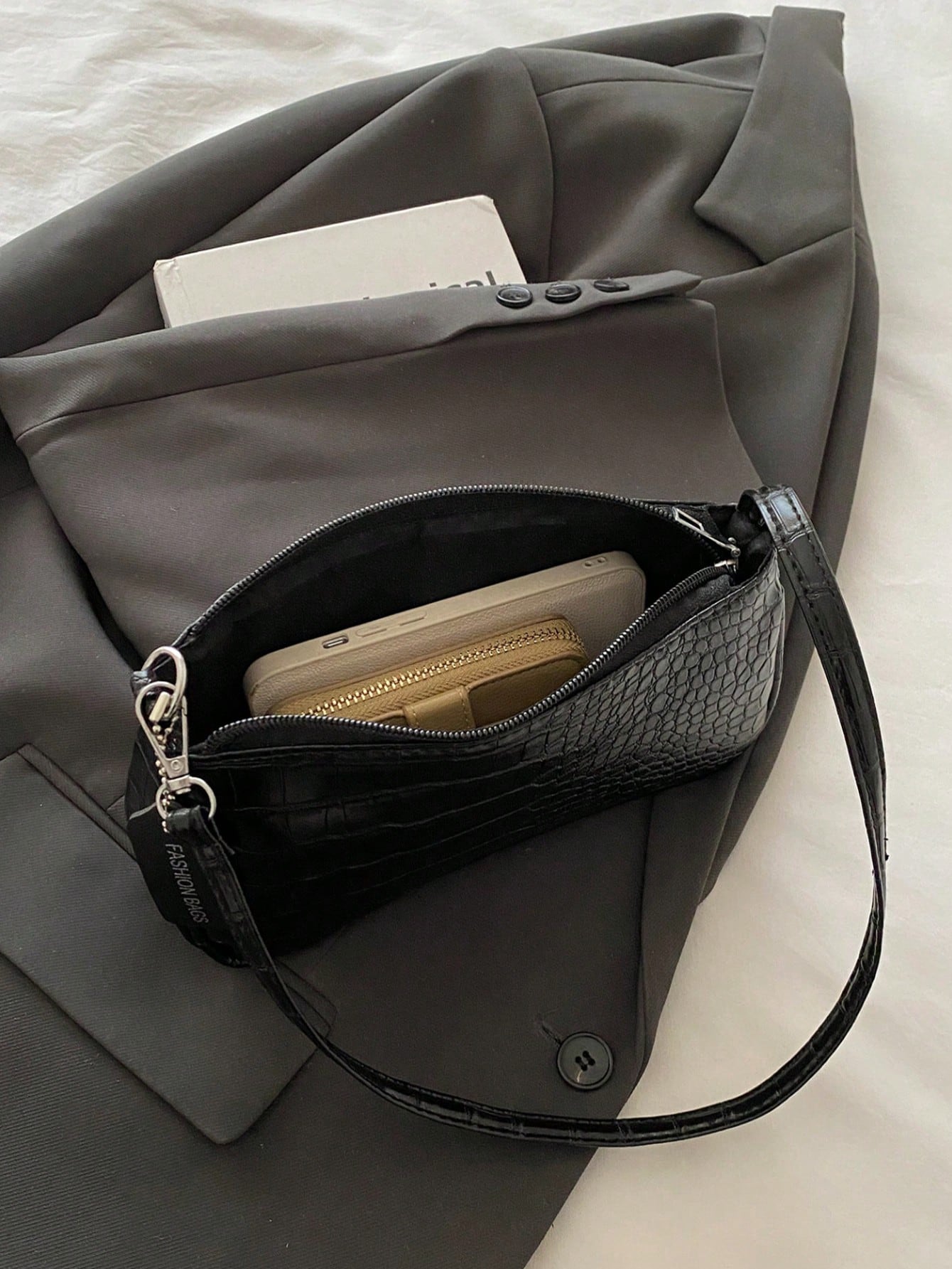 MYSTI V - Sac Baguette "City Chic" - Véluxe - Daily Look