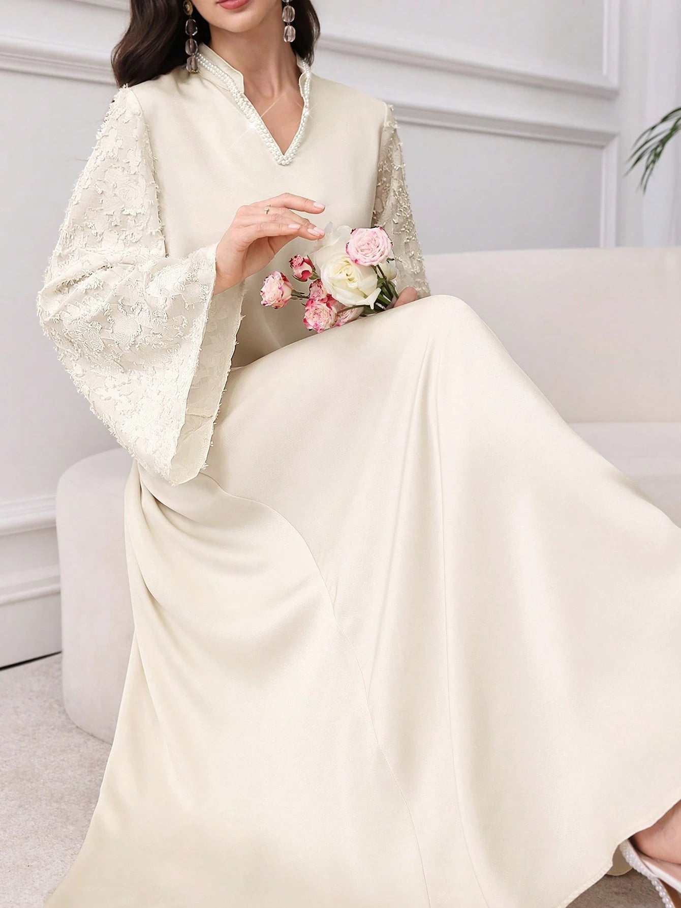 NAJMA – Robe Longue "Éclat Nacré" – Satin & Manches Texturées - Véluxe - Daily Look