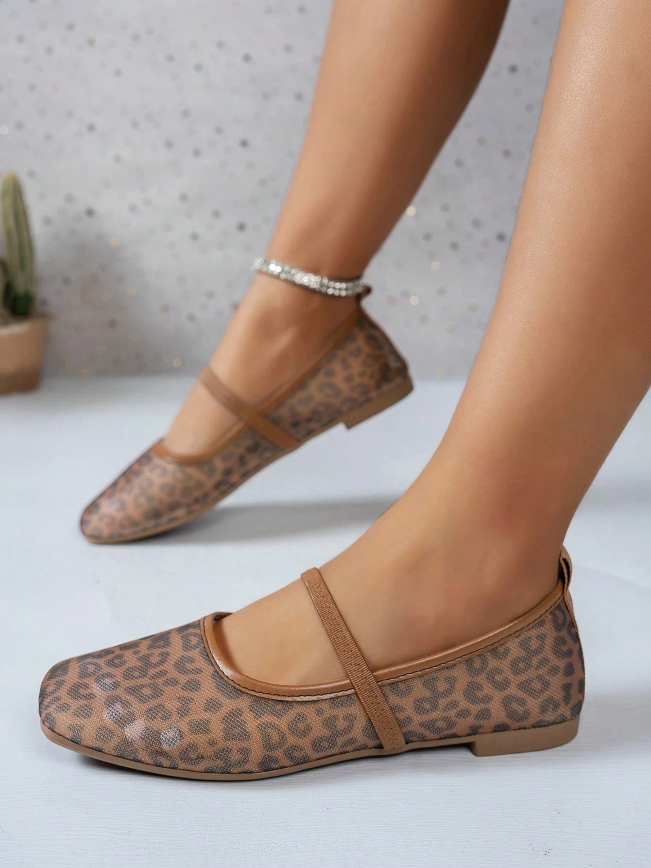 PRETTY G - Ballerines Mary Jane "Wild Chic" - Véluxe - Daily Look