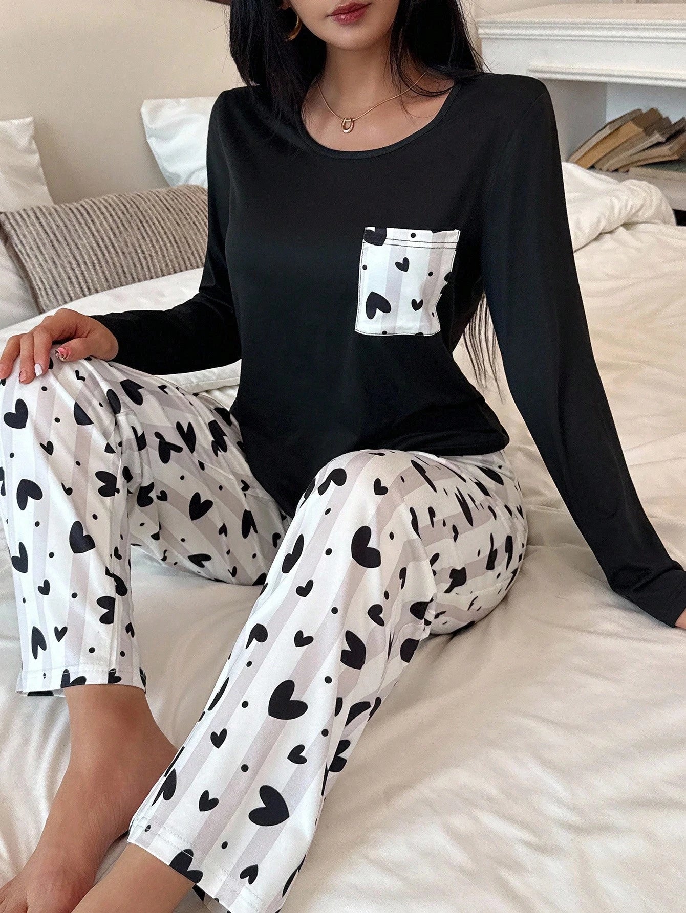 SWEET HN - Ensemble Pyjama "Cozy Hearts" - Véluxe - Daily Look
